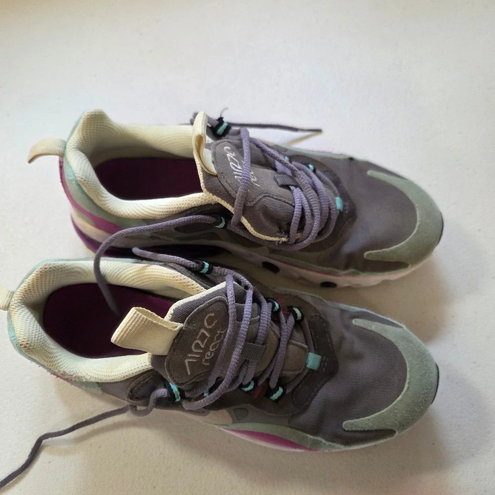 Nike Air Max 270 React Kids Youth Size 4Y Casual Running Shoes Purple Teal‎